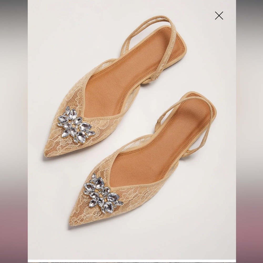 Kaya Lace Pointed Flats - Nude - Women’s 8